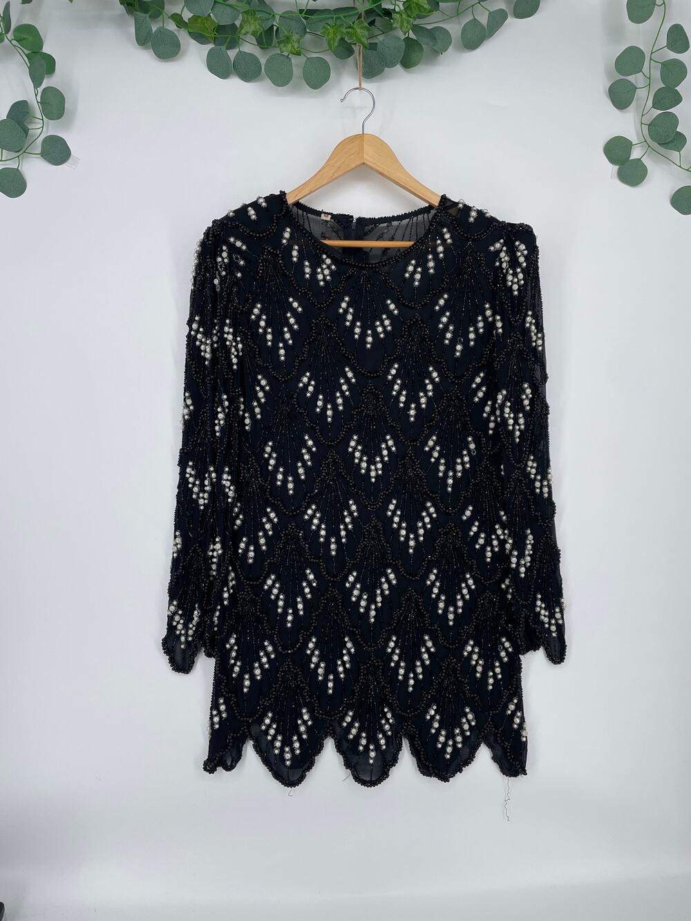 Vintage Black Embroidered Beaded Scalloped Top L